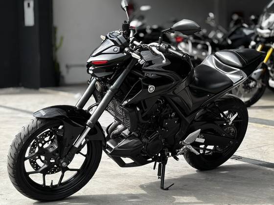 YAMAHA MT-03 ABS YAMAHA MT-03 ABS